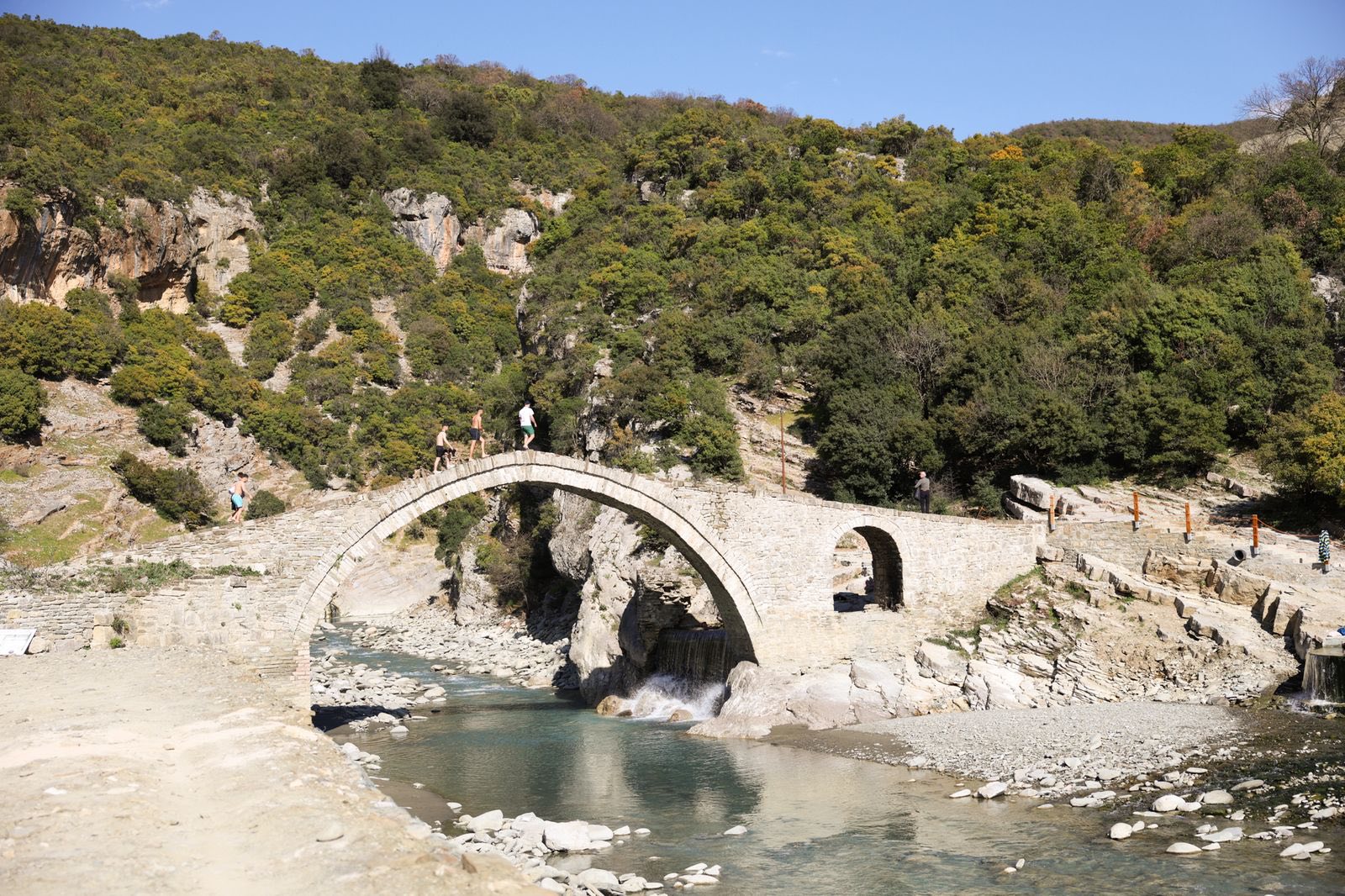 Përmirësimi i infrastrukturës turistike në Ujërat Termale të Bënjës