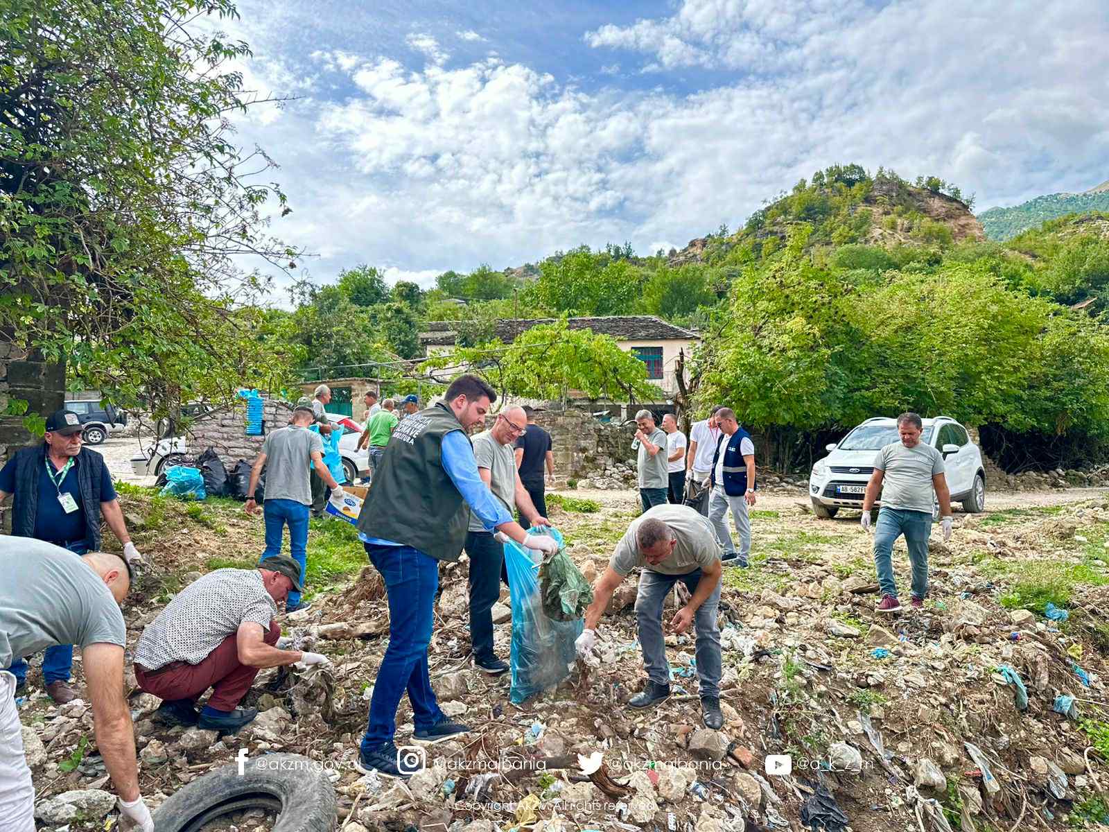 Nisma ‘Male të Pastra’, një aksion pastrimi i ndërmarrë në të gjithë Shqipërinë